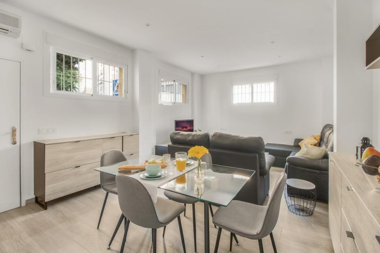 The Million Street Apartment Малага Экстерьер фото