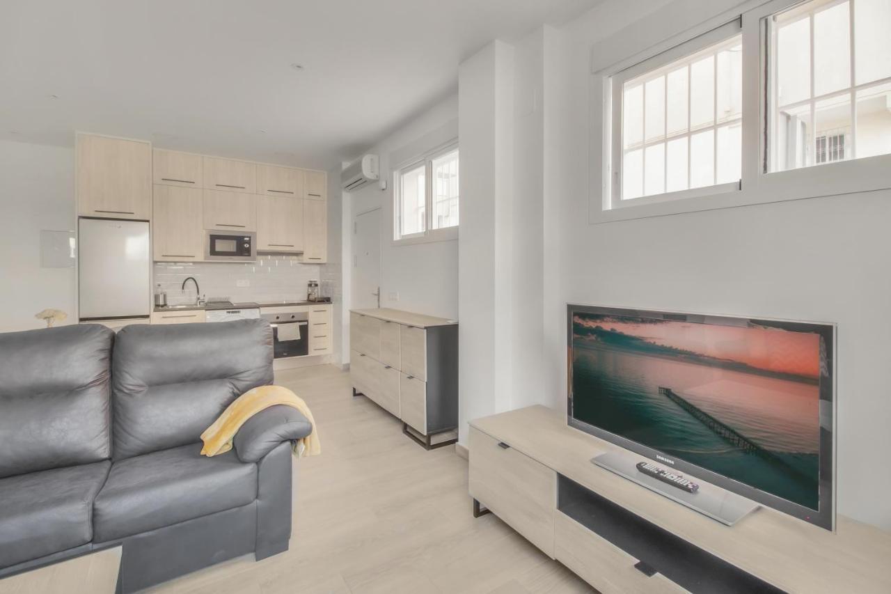 The Million Street Apartment Малага Экстерьер фото